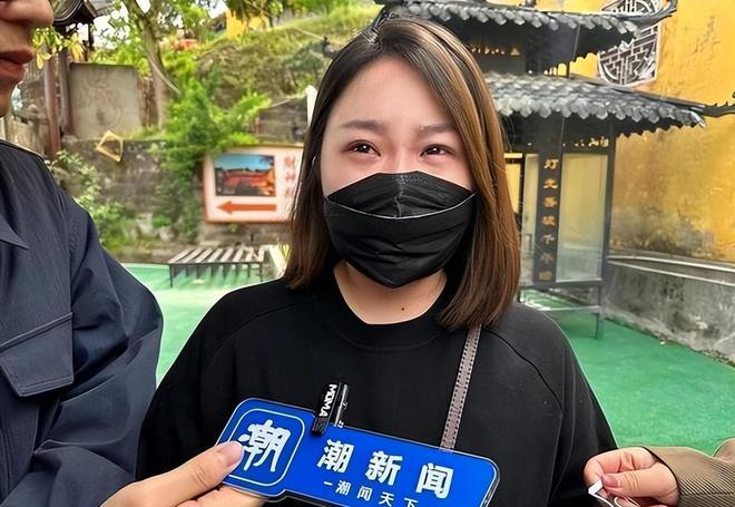 妈近况曝光！摆摊卖甜品想踏出重生第一步PG麻将胡了模拟器“重庆姐弟坠亡案”妈(图3)