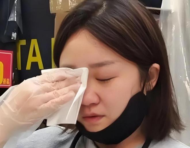 妈近况曝光！摆摊卖甜品想踏出重生第一步P
