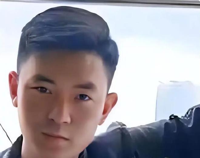 妈近况曝光！摆摊卖甜品想踏出重生第一步PG麻将胡了模拟器“重庆姐弟坠亡案”妈(图6)
