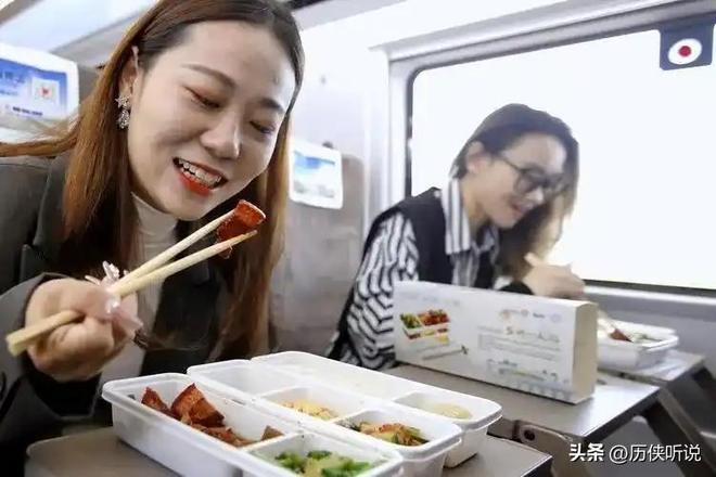 ？预制菜正在加速突围未来将成为餐饮新趋势！PG电子麻将胡了2模拟器外卖时代或将终结(图3)